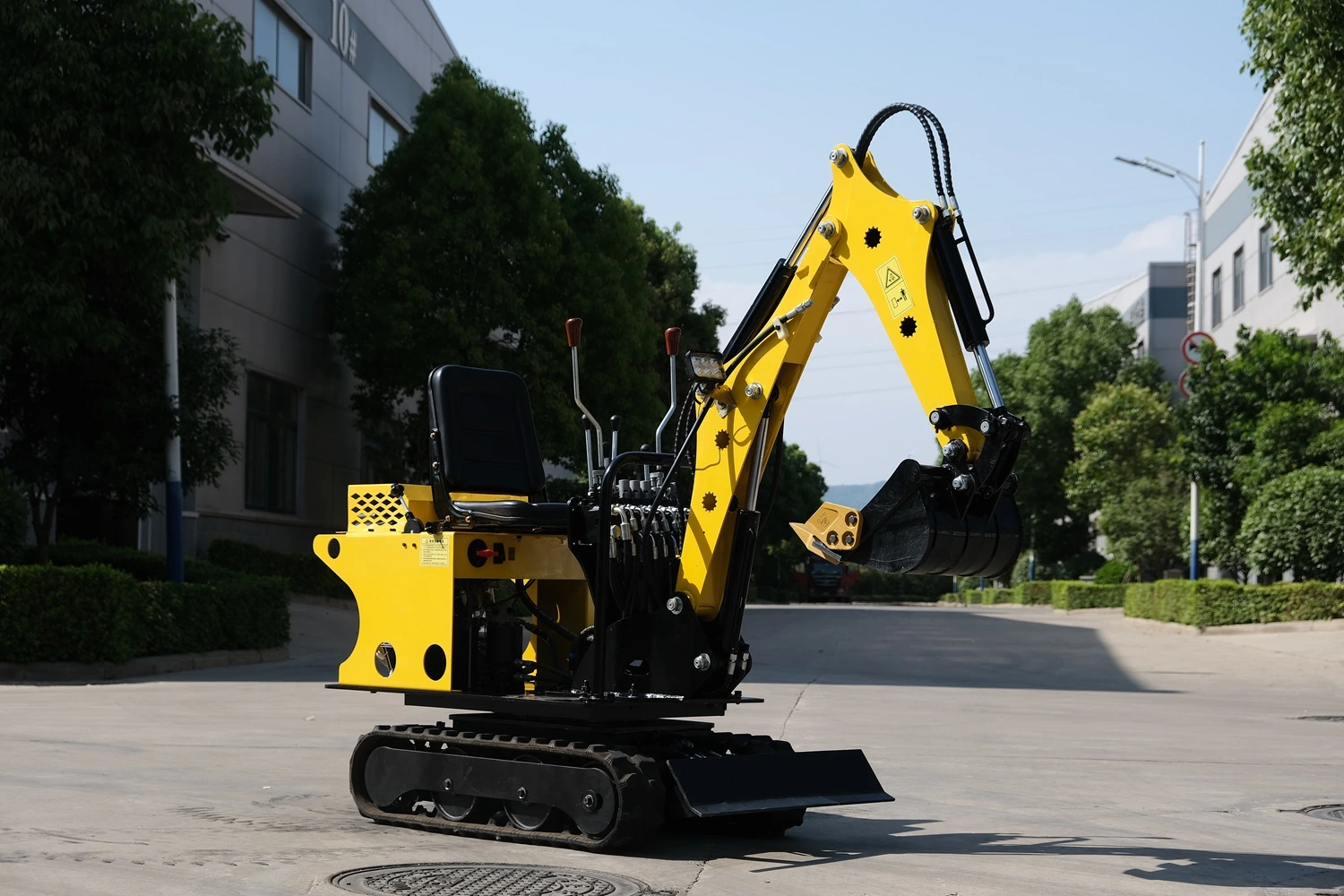 Miniexcavadora modelo 08