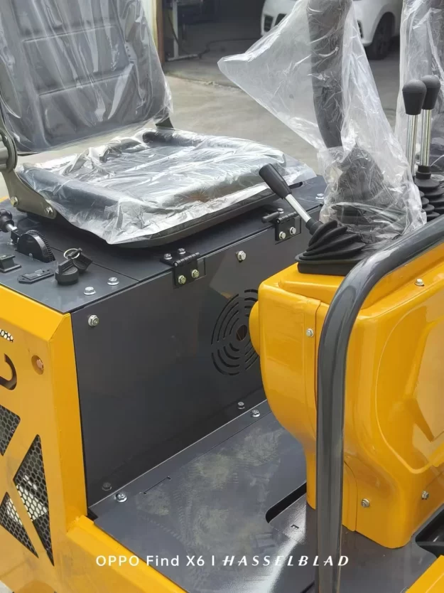 Sedile per miniescavatore modello 12